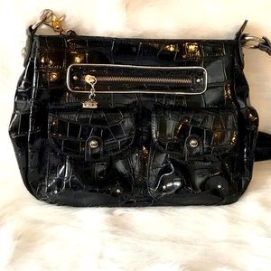 Kathy Van Zeeland☀️Black faux snakeskin crossbody